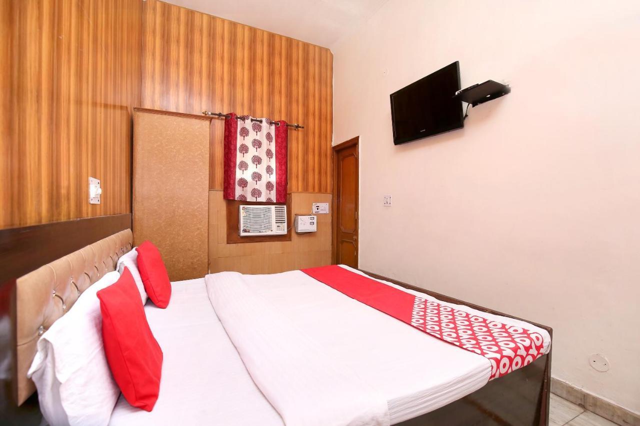 Hotel Amar Chandīgarh Eksteriør bilde